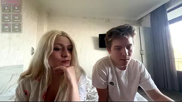 Hikki_ webcams show profile image 