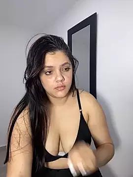 Hillskim1 from StripChat