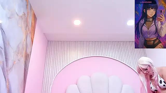 hinata_dolly from StripChat is Freechat