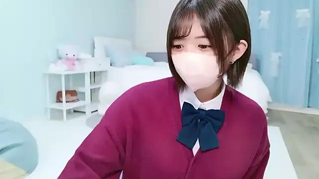 Photos of Hinata_Sun from StripChat is Freechat