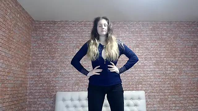Holliy_Cooper from StripChat