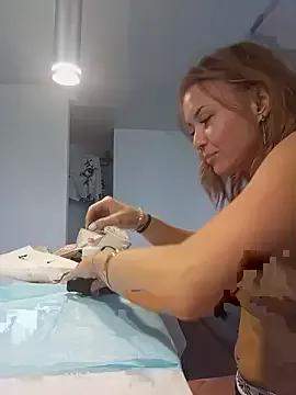 HollIyrose from StripChat