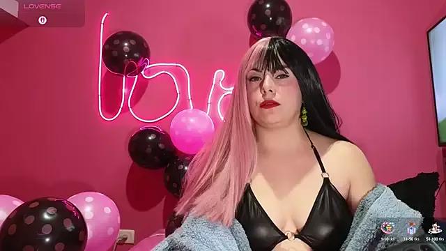 HollowLady_01 from StripChat