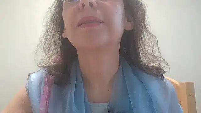 HollyJewel from StripChat