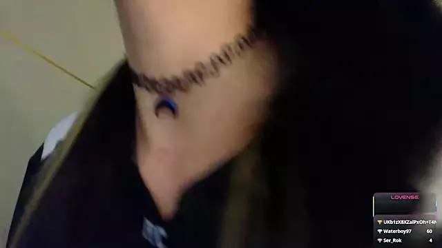 Hollyxx from StripChat