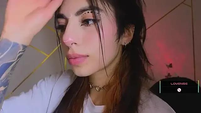 Hollyxx_ from StripChat