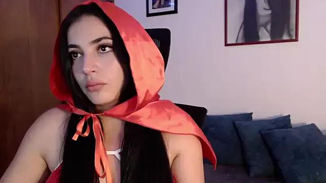 Honey_Aynur20 from StripChat is Freechat