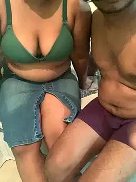 Photos of HoneyedPortal from StripChat is Freechat