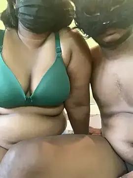 Photos of HoneyedPortal from StripChat is Freechat