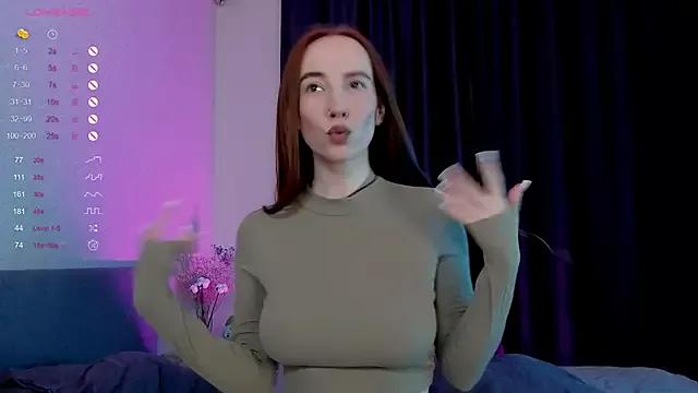 Honeyfern from StripChat is Freechat