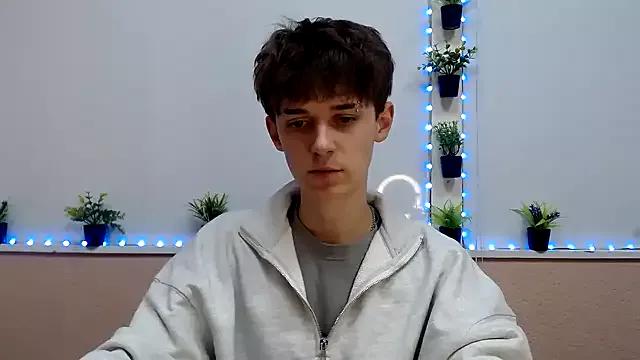 Hoot_Dude_ from StripChat is Freechat