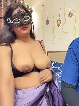 Photos of Horny_Riya_bHabhi from StripChat is Group