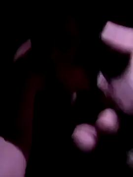 Hornyliltrappartist webcams show profile image 