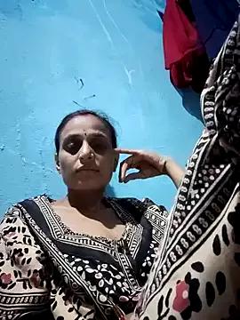 Hot-Jiyaa webcams show profile image 
