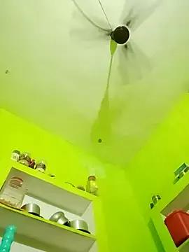 Hot-piuy webcams show profile image 