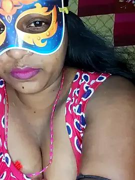 Hot-Show2 from StripChat is Freechat