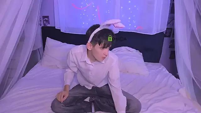 hot_dominic_ from StripChat is Freechat