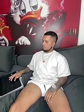 hot_miguel from StripChat is Freechat