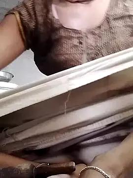 Hot_monalia from StripChat is Freechat