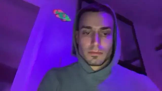 Photos of hot_shot_13 from StripChat is Freechat