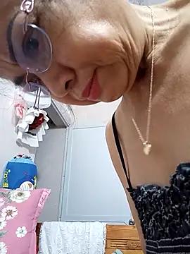 Hotestlove from StripChat is Freechat