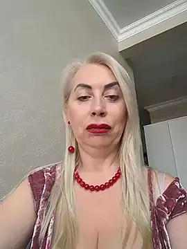 HotJanet from StripChat is Freechat