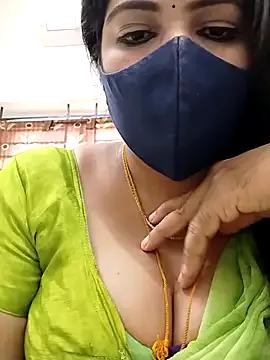 Photos of hottamil_honey_couples from StripChat is Freechat