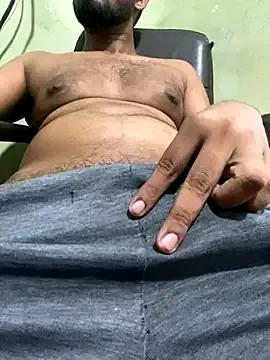 hottbooyy from StripChat