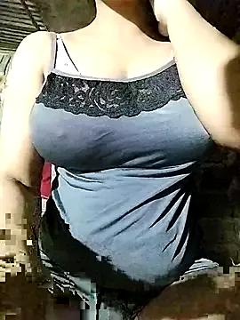 Hottestgirll from StripChat is Freechat