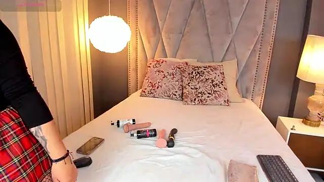 Dirty chat webcam: explore liveshows with versed models, from laying bare to fetishes, in a variety of sexy free adult webcams.