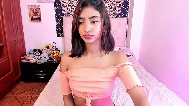 hottie_vero from StripChat is Freechat