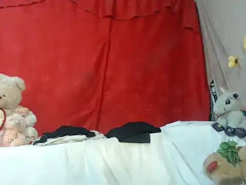 hottieperla from StripChat