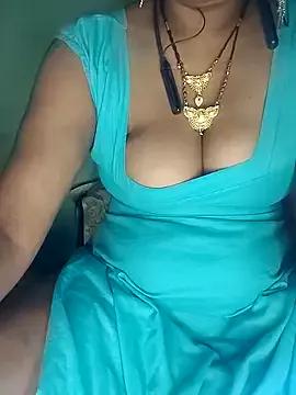 Hotty-Monaa from StripChat