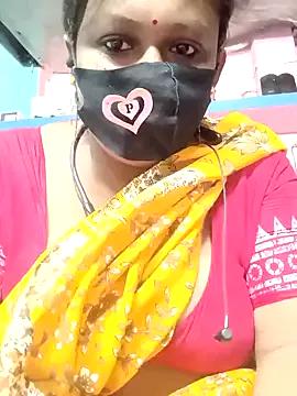 Hotty-rosni from StripChat