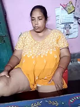 Hotty-rumi from StripChat