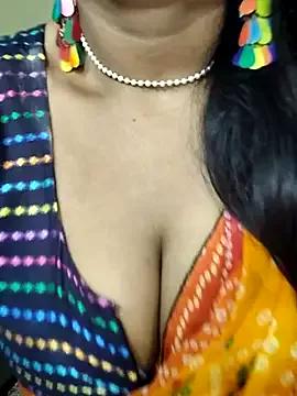Hotty_Kavita from StripChat
