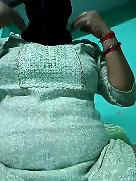 hotty_manisha from StripChat