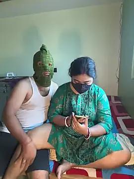 Hotty_Mona from StripChat