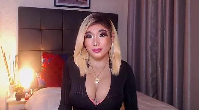 hottycrishina from StripChat