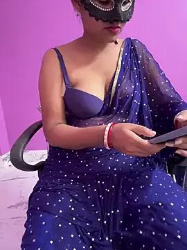 hottylizaa from StripChat