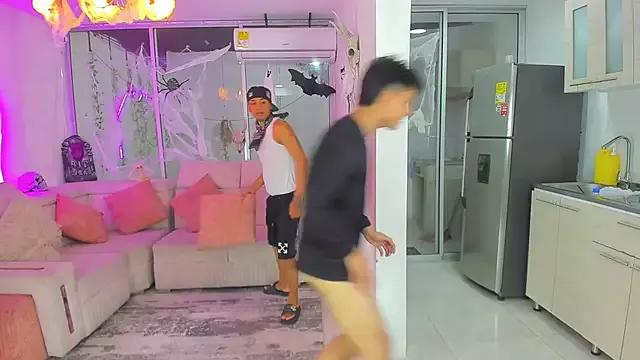 Photos of Houseofwarrios from StripChat is Freechat