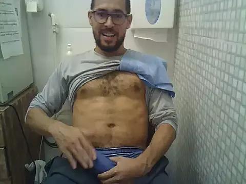 HS-hotsmile from StripChat is Freechat