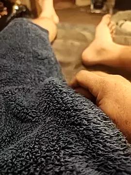 hubbyfun19 from StripChat