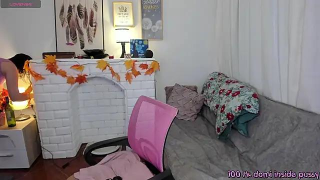 HunnyyLove from StripChat
