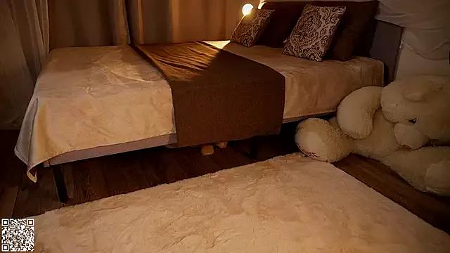 iamclaire from StripChat is Freechat