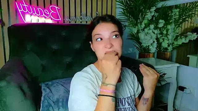 IchTahira from StripChat is Freechat