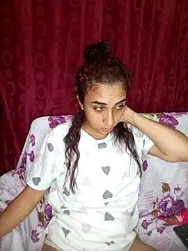 ifeelverywet_andhot from StripChat