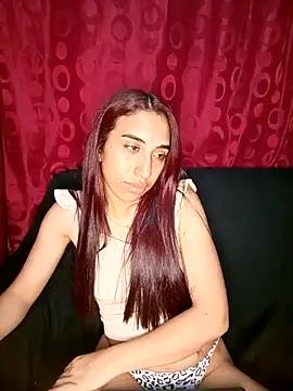 ifeelverywet_andhot from StripChat