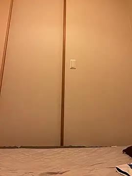 iiiviviii from StripChat