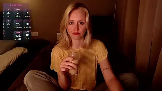 iilovetomatoes from StripChat